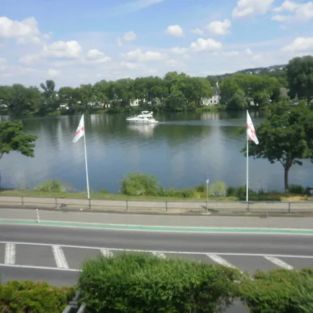 Apartment Am Moselufer Im Kurort Koblenz-guls